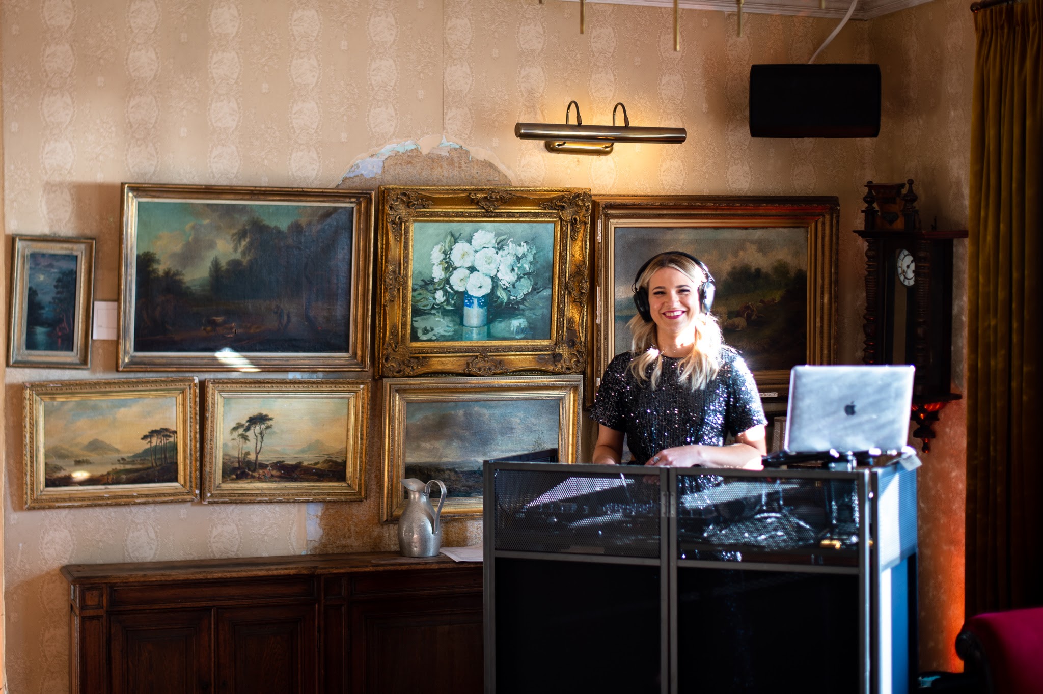 Melbourne Wedding DJ Aleks Mac